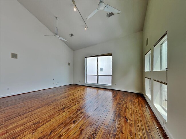 Foto del edificio - 2605 Calumet St