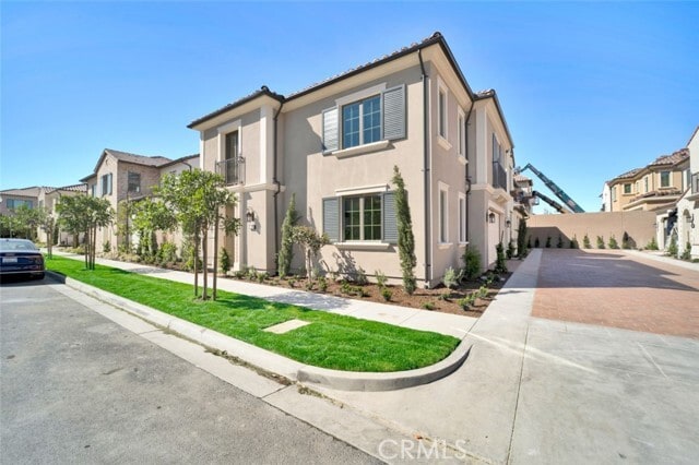 Building Photo - 109 Dolci