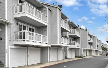 Building Photo - 133 Mangano Cir