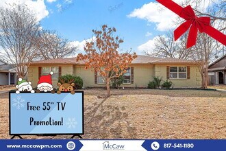 Building Photo - 4300 Segura Ct N