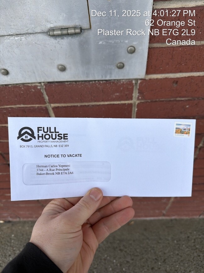 Photo du bâtiment - 3744 Rue Principale