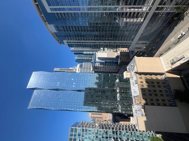 Foto del edificio - 1400 S Michigan Ave