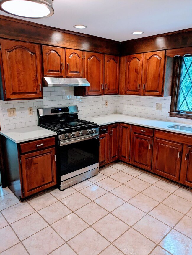 867 Shaker Rd, Longmeadow, MA 01106 House Rental in Longmeadow, MA