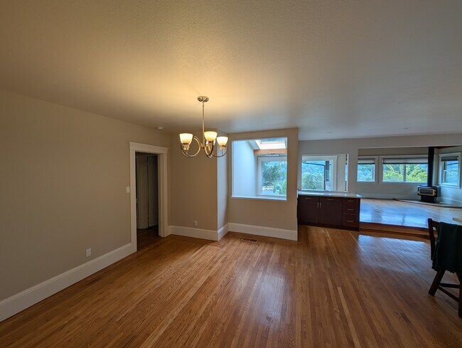 Foto del edificio - 6688 Estates Dr