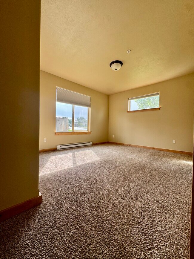 Master Bedroom - 171 Talon Way