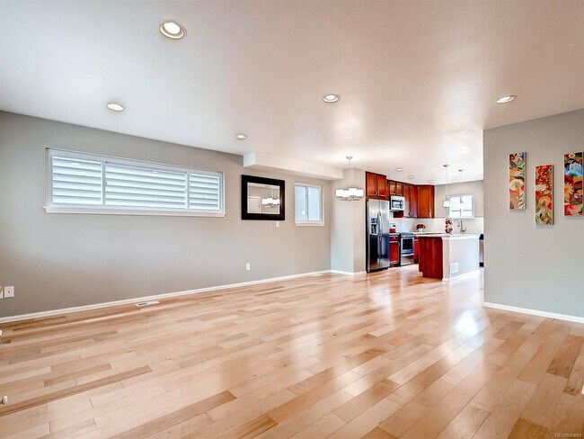 Foto del edificio - 1412 Bruce Randolph Ave