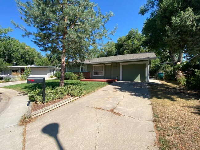 Foto del edificio - 1536 Westview Ave