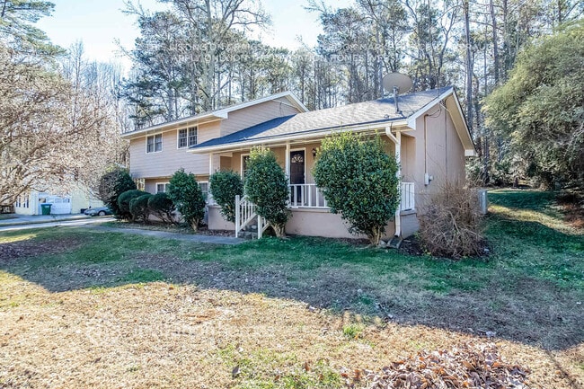 Building Photo - 4154 Arrayro Dr
