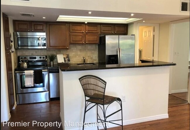 Foto del edificio - 2 br, 2 bath House - 200 Palm Drive Unit 6