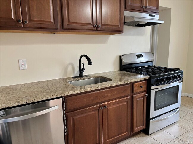 Foto del edificio - 400 Jericho Tpke