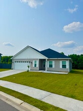 Building Photo - 186 Cherokee Oaks Xing