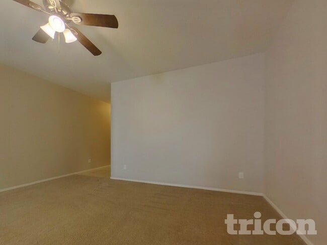 Building Photo - 29964 W Mulberry Dr