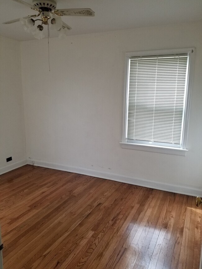 Foto del edificio - 17633 Roy St