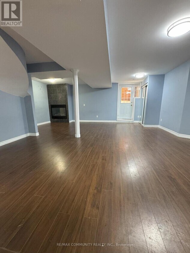 Photo principale - 513 Ashprior Ave