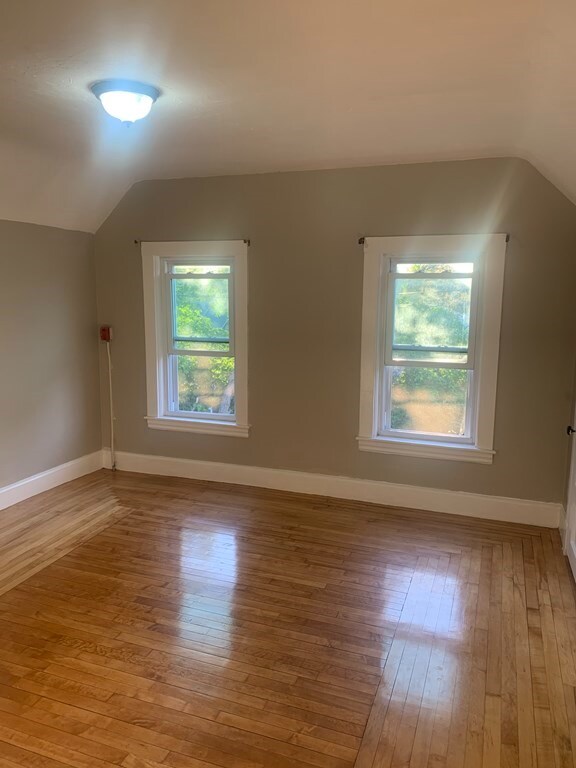 Foto del edificio - 7 Irvington St