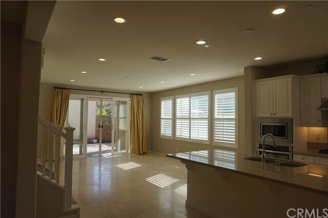 Foto del edificio - 62 Barnes Rd