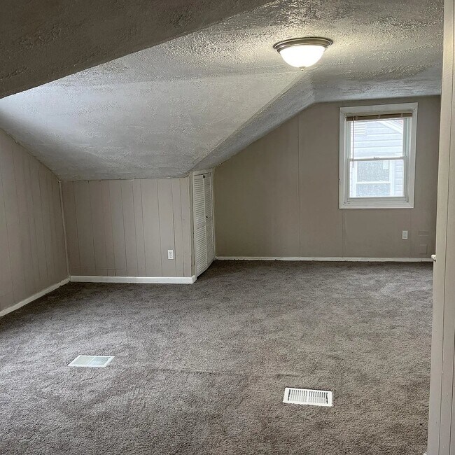 Foto del edificio - 4304 E 164th St