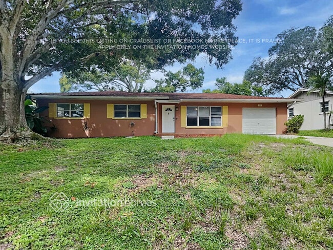 Building Photo - 1520 Price Cir