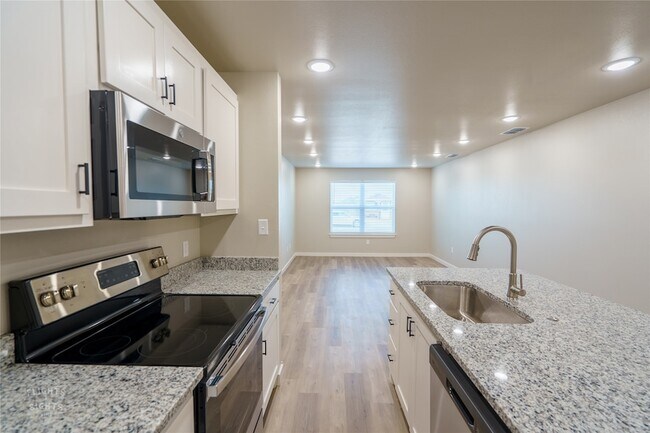 Foto del edificio - 2626 Baron Ave