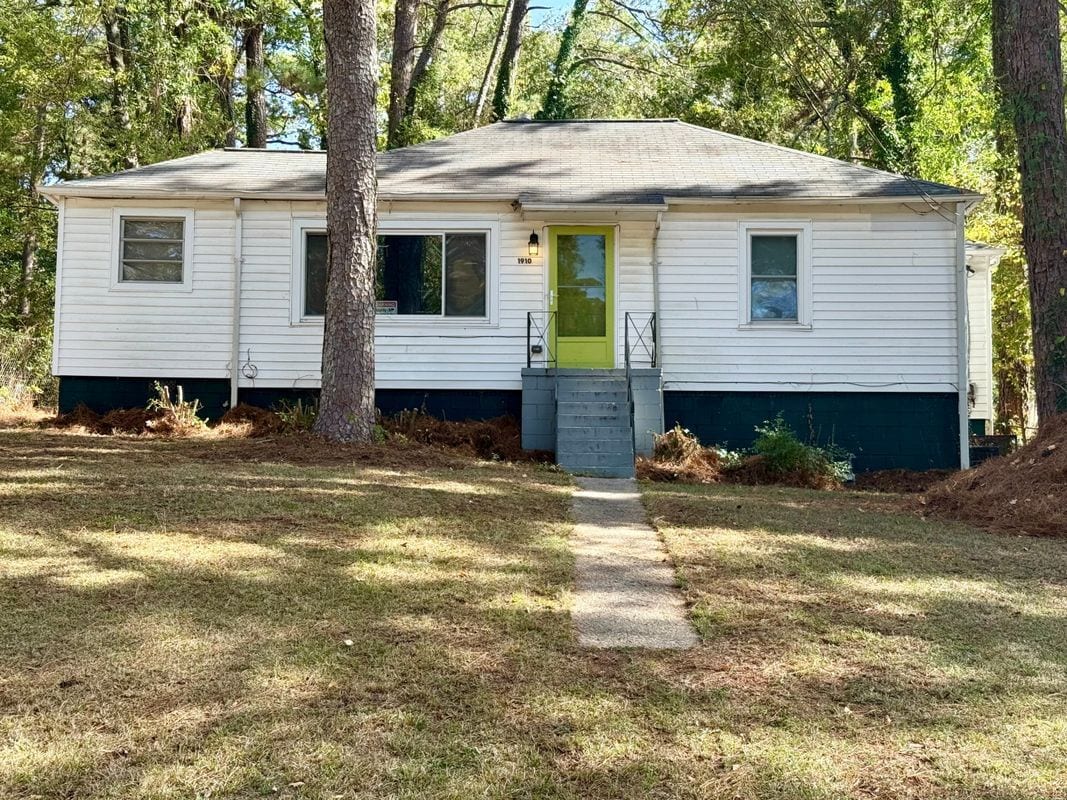 Foto principal - 1910 Wildwood Dr