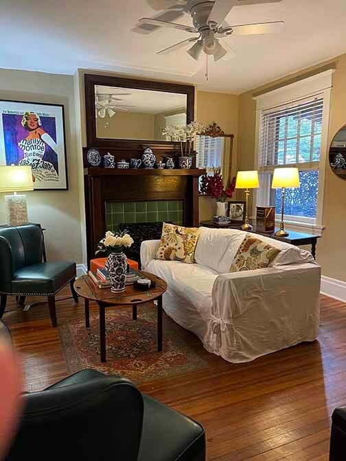 Living room - 1619 Buena Vista St