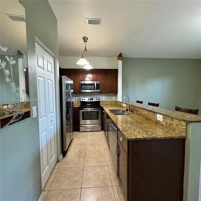 Foto del edificio - 1855 SW 89th Terrace