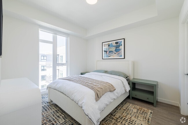 1BR, 1BA - 683SF Bedroom - Kara