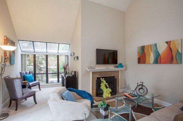 Foto del edificio - 1185 Foxchase Dr.