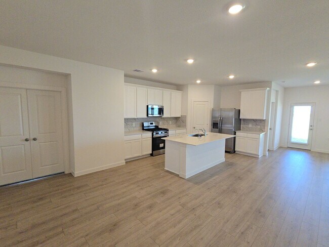 Building Photo - 31214 Whistle Down Ln
