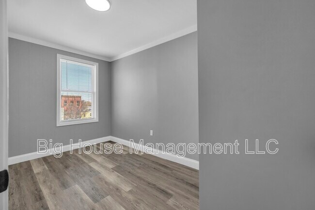 Foto del edificio - 1725 Hollins St