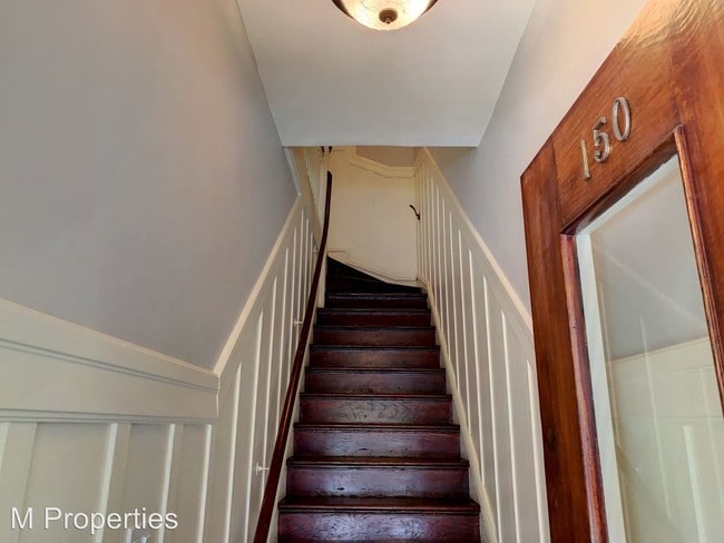 Building Photo - 2 br, 1 bath House - 150 Pixley Street