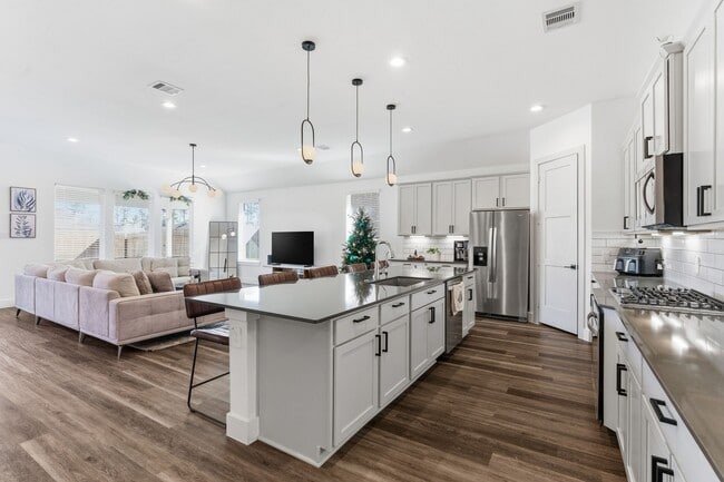 Building Photo - 13776 Rising Sun Ln