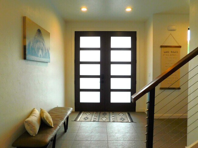 Building Photo - 55 Shady Pnes Ln
