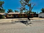 Primary Photo - 1402 S Ike Ave