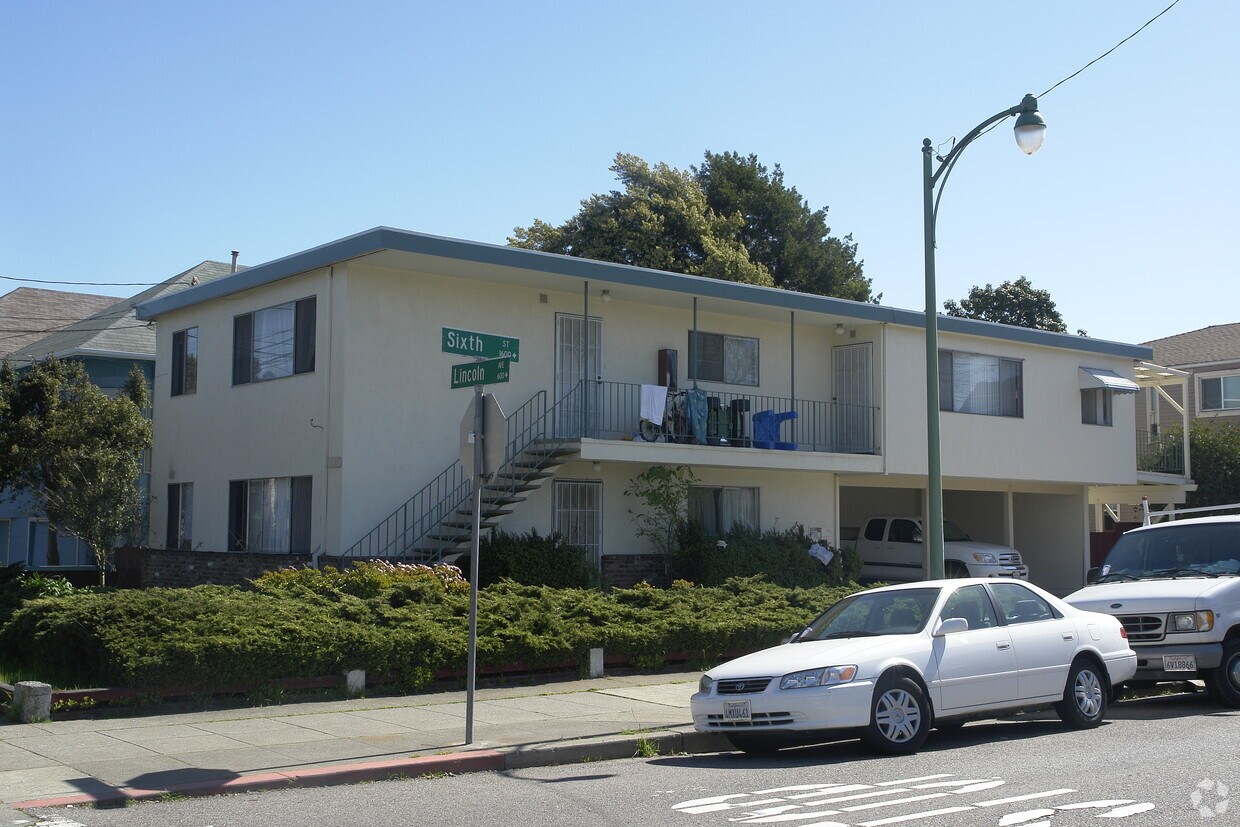 Primary Photo - 600 Lincoln Ave