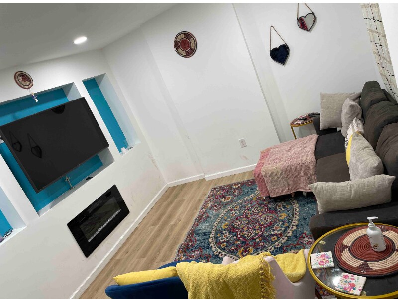 Foto principal - 1121 Columbia Ave