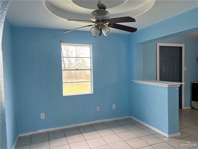 Foto del edificio - 1015 Martinez St