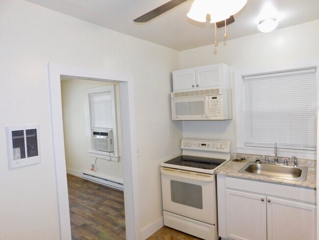 Building Photo - 331 Glenwood Court, Petersburg