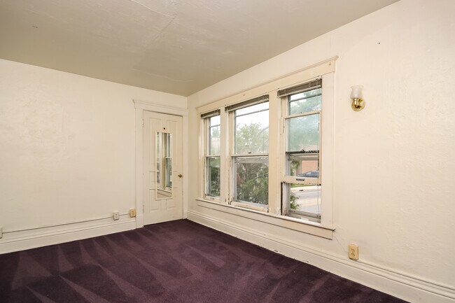 Foto del edificio - 1344 Wilmot Ct