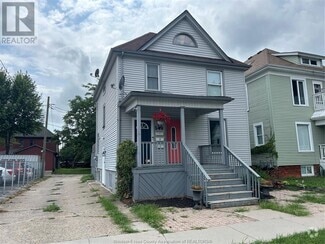 Building Photo - 549 Chilver Rd