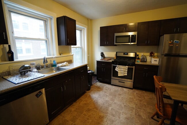 Photo - 230 South St Apartment