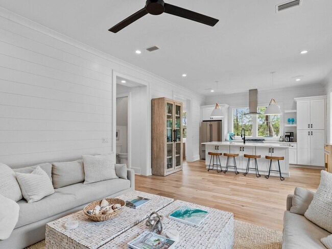 Foto del edificio - 105 Greenbriar Ln