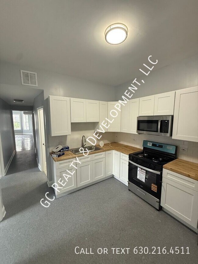 Foto del edificio - 6433 S Vernon Ave