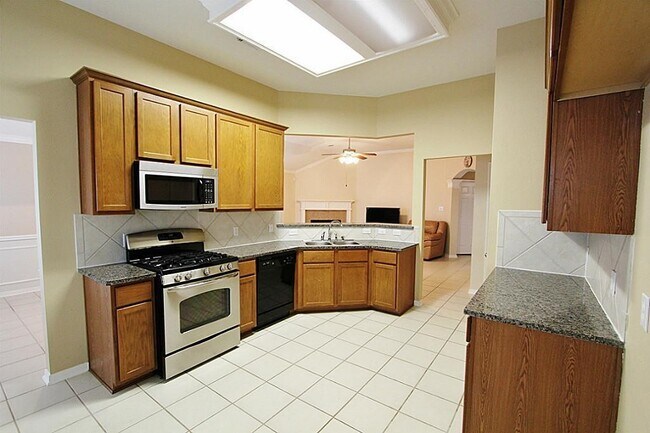 Foto del edificio - 22119 Torricelli Ln