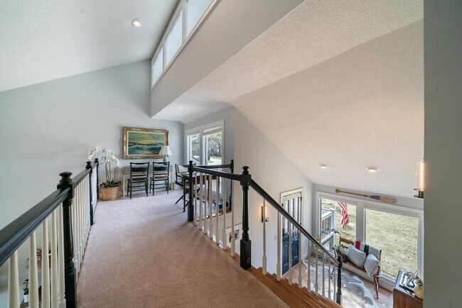 Building Photo - 1900 Snug Harbor Dr