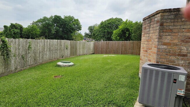 Foto del edificio - Duncaster Drive, Missouri City, TX 77459 - 3 BR 2.5 BA single-family home