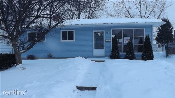 Primary Photo - 13820 Sherman Ave
