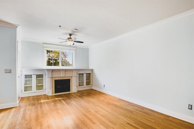 Foto del edificio - 655 Mead St SE