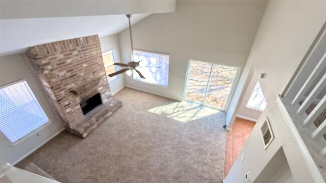 Building Photo - 10810 Kirkbend Dr