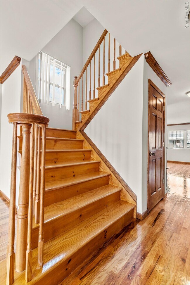 Foto del edificio - 1332 Star Ave